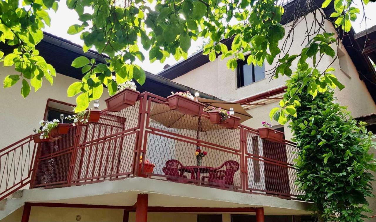 Terzibasin Konak SJJ Exteriér fotografie