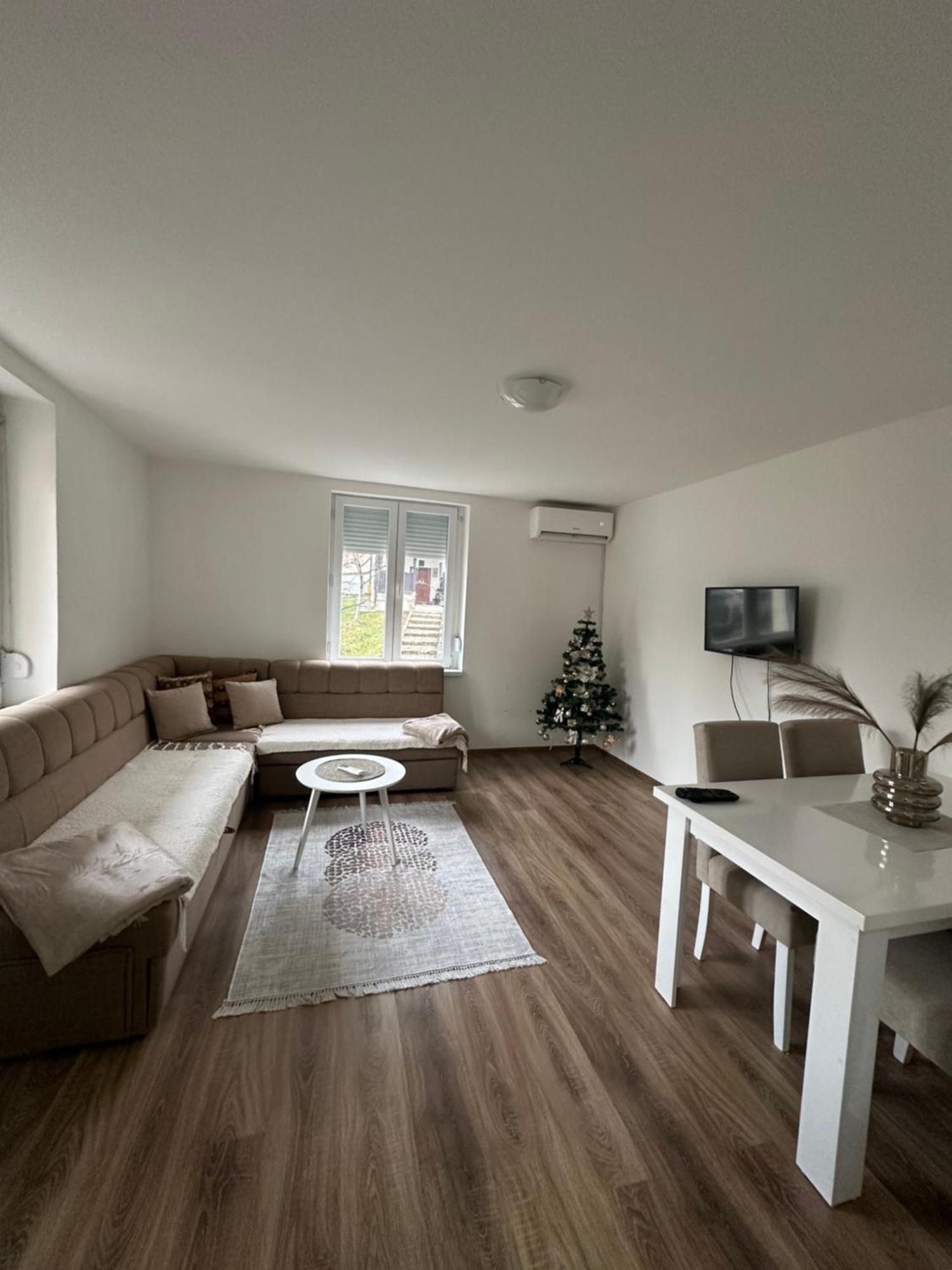 Terzibasin Konak SJJ Exteriér fotografie